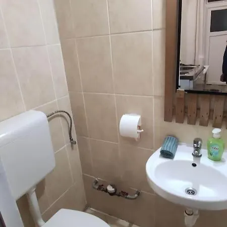 Apartment Affordable Mini Studio At Green Citypark